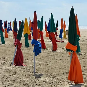 Deauville Hotel